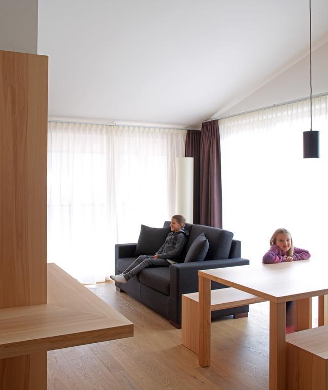 אורטיסיי Residence Larciunei חדר תמונה